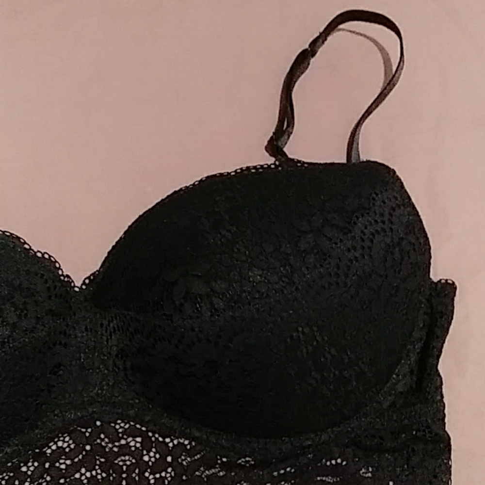 Bra - Picture 3 of 4